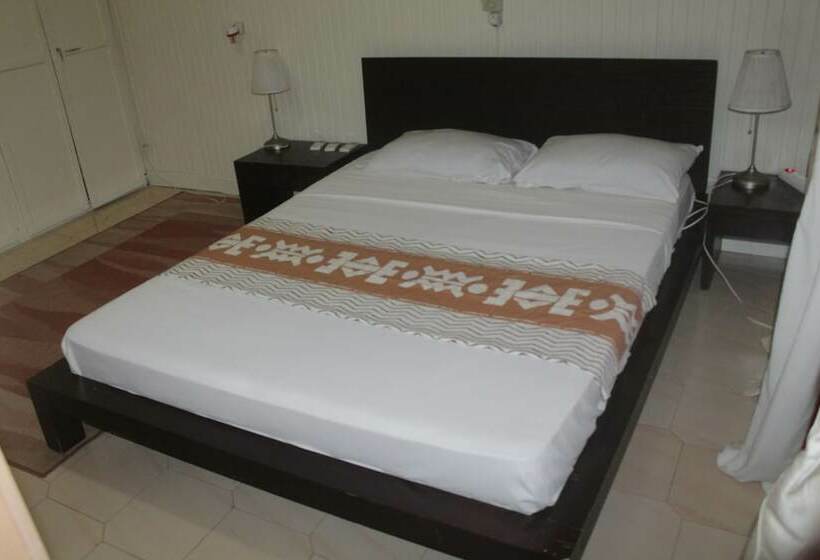 پانسیون Ets Nenthol Bénin