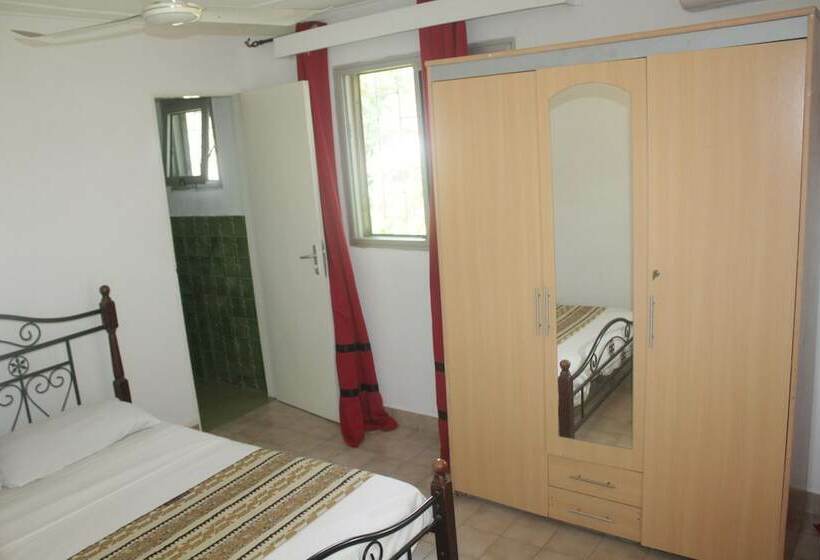 پانسیون Ets Nenthol Bénin