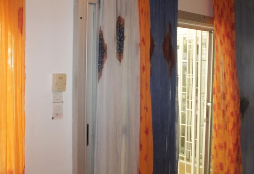 پانسیون Ets Nenthol Bénin