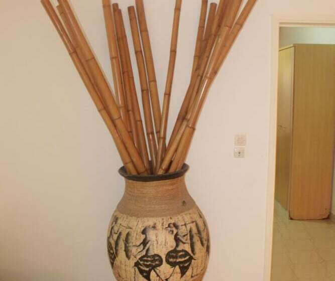 پانسیون Ets Nenthol Bénin