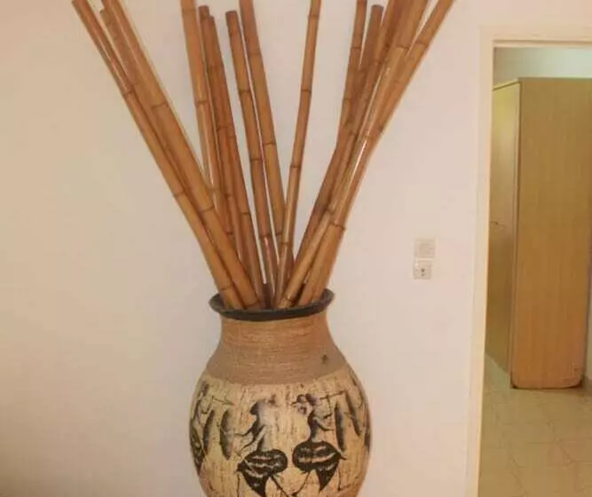 پانسیون Ets Nenthol Bénin