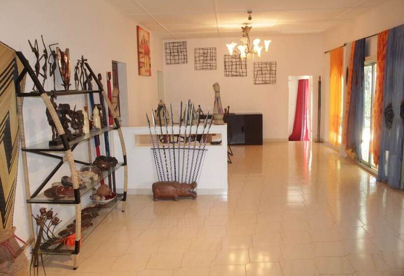 پانسیون Ets Nenthol Bénin