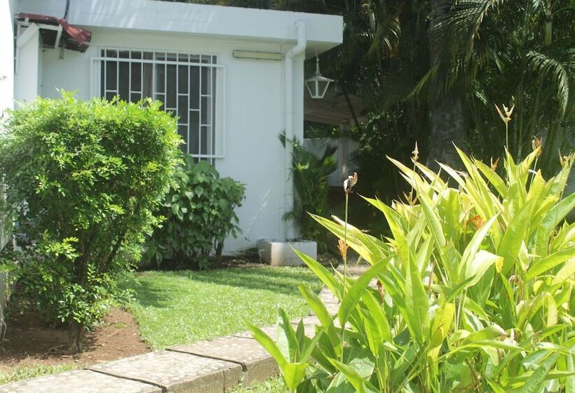 پانسیون Ets Nenthol Bénin