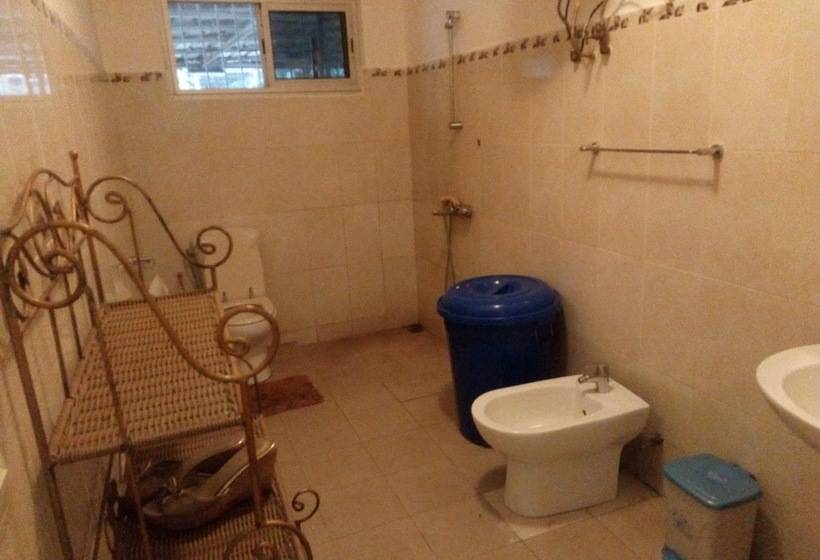 پانسیون Ets Nenthol Bénin