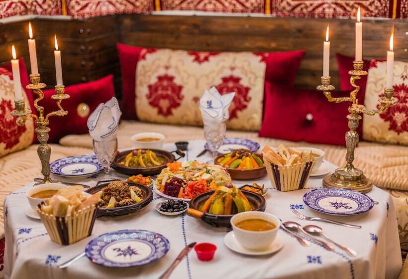 里亚德 Palais Antique