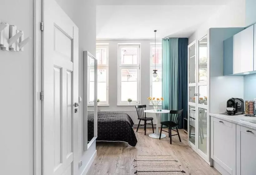 Sanhaus Apartments   Fiszera 6