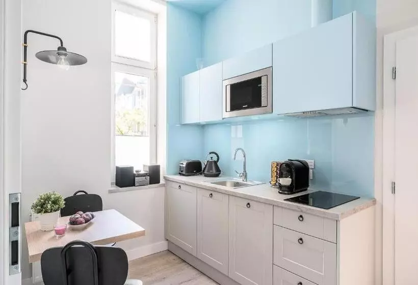 Sanhaus Apartments   Fiszera 6