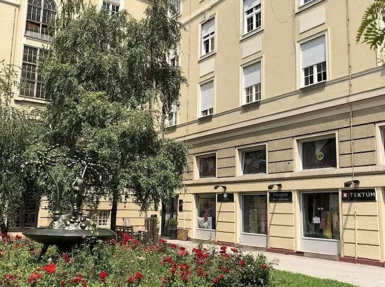 Design Studios Svi Mi