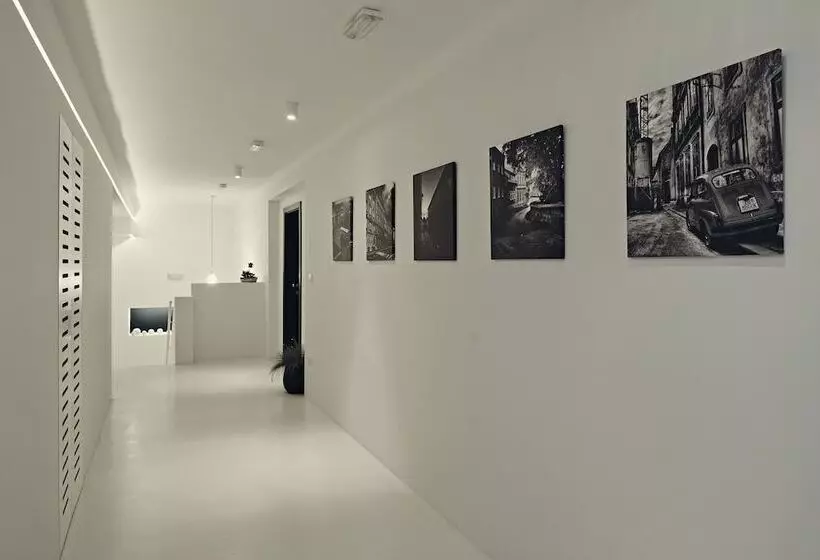 Design Studios Svi Mi