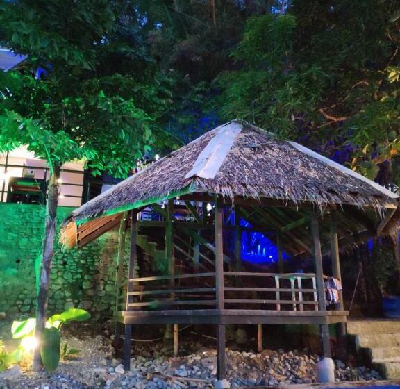 Отель Blue Ribbon Dive Resort