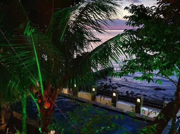 Hotelli Blue Ribbon Dive Resort