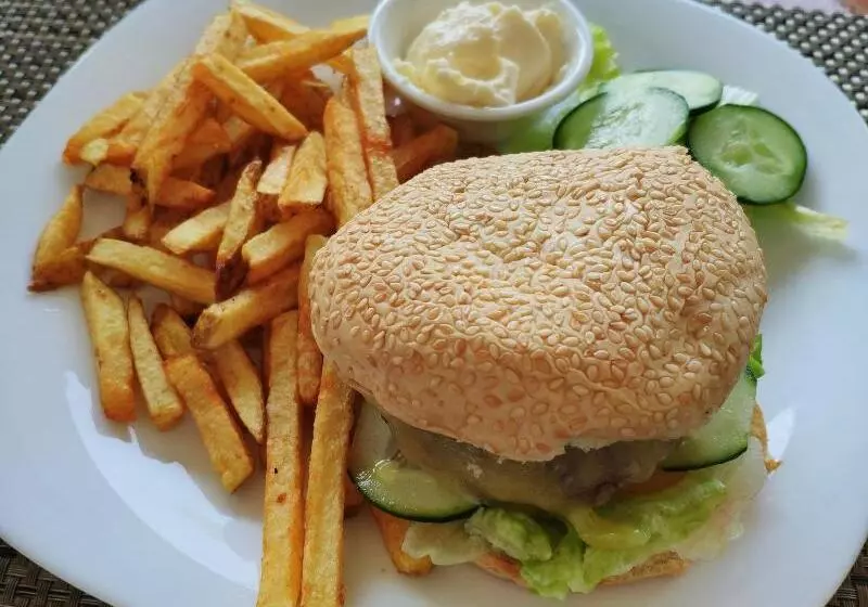 Hotelli Blue Ribbon Dive Resort