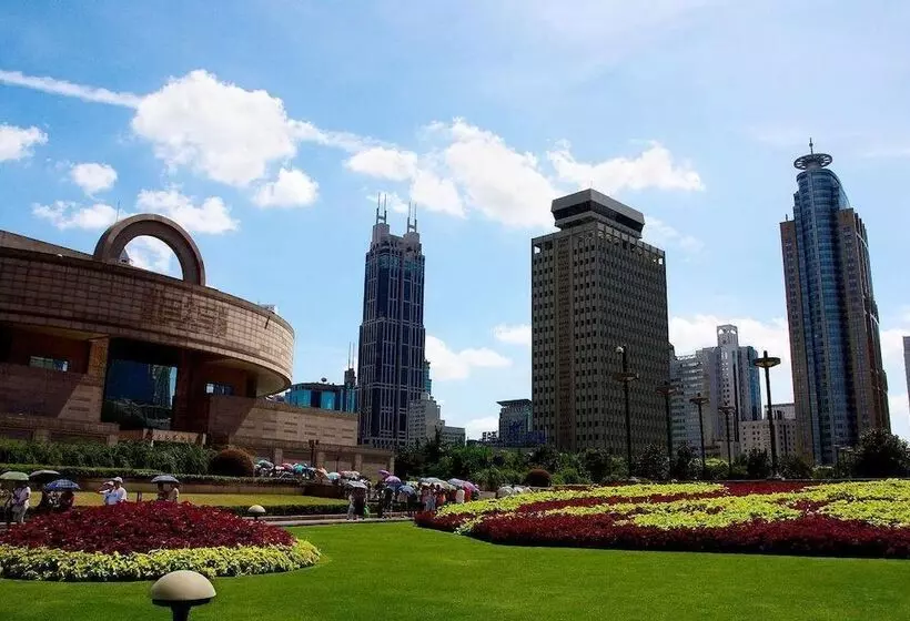 Shanghai Pudong Airport Moonlo Hotel   Pet Friendly
