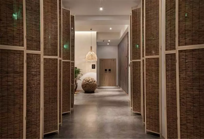 Shanghai Pudong Airport Moonlo Hotel   Pet Friendly