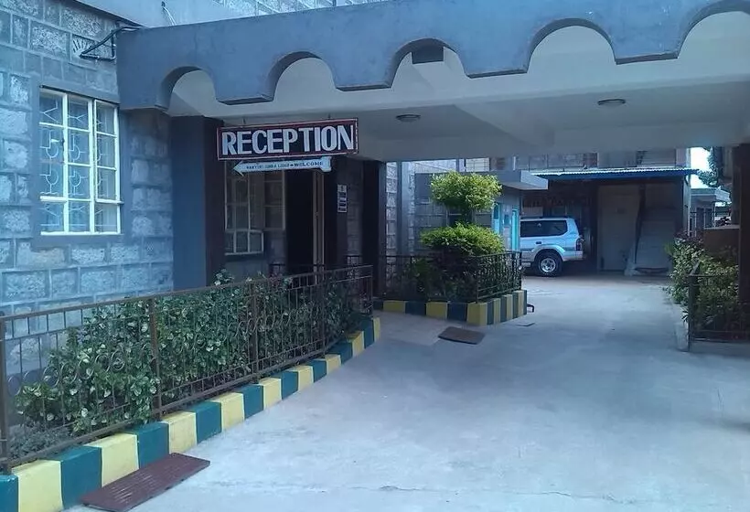 هتل Nanyuki Simba Lodge