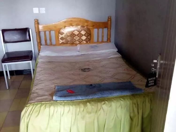 هتل Nanyuki Simba Lodge