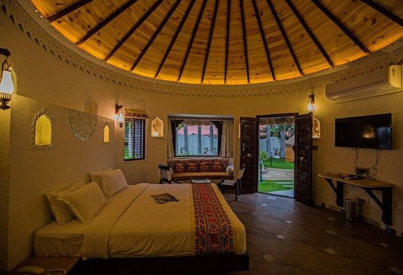 فندق Nirali Resorts