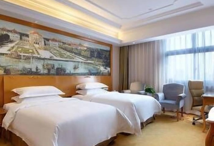 Otel Vienna International