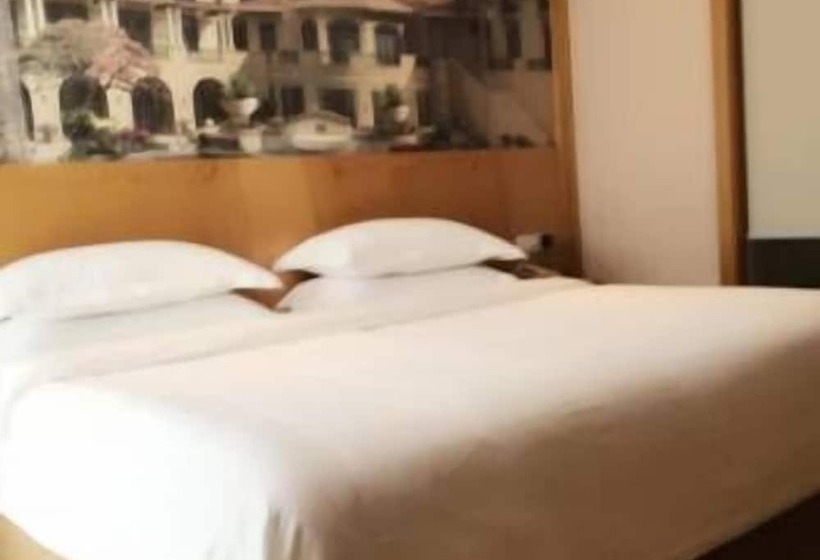 Otel Vienna International