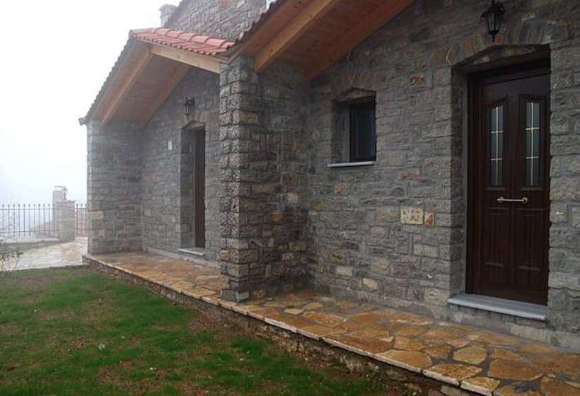 פנסיון Oreini Nafpaktia Houses