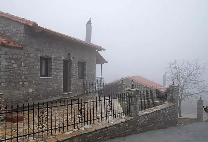 پانسیون Oreini Nafpaktia Houses
