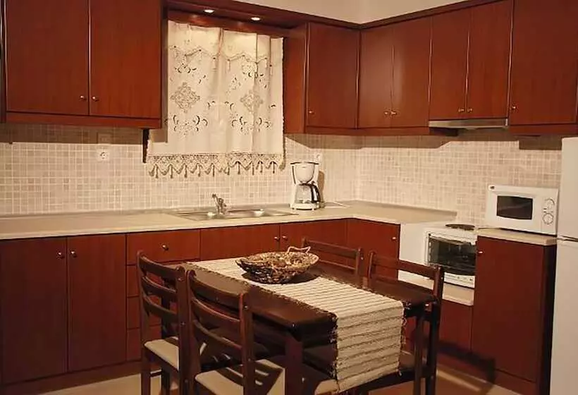 پانسیون Oreini Nafpaktia Houses