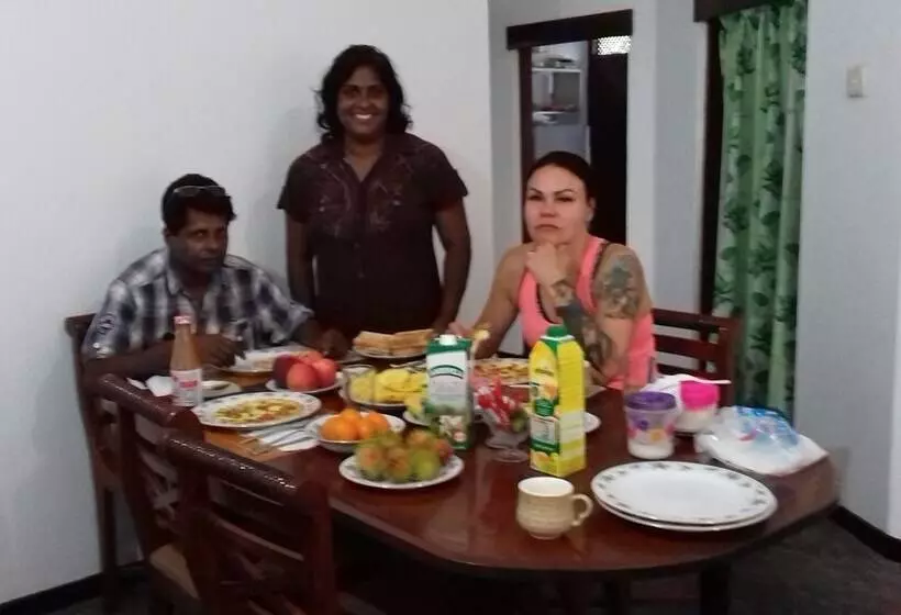 Majatalo Prasad Suomi Villa