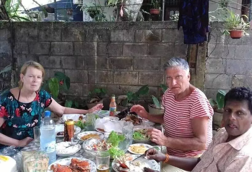 Majatalo Prasad Suomi Villa