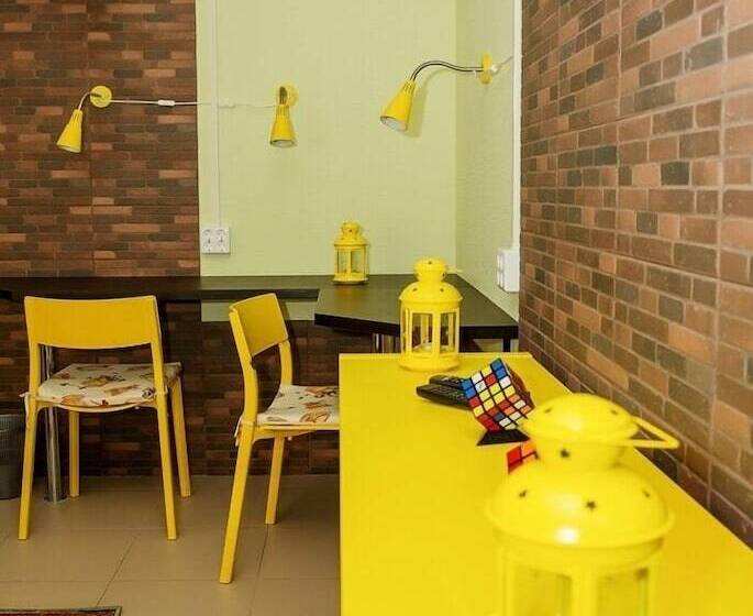 Mini Hotel Club Puteshestvennikov   Hostel