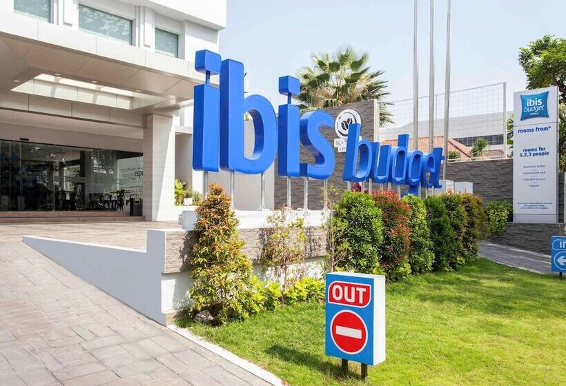 Отель Ibis Budget Surabaya Diponegoro