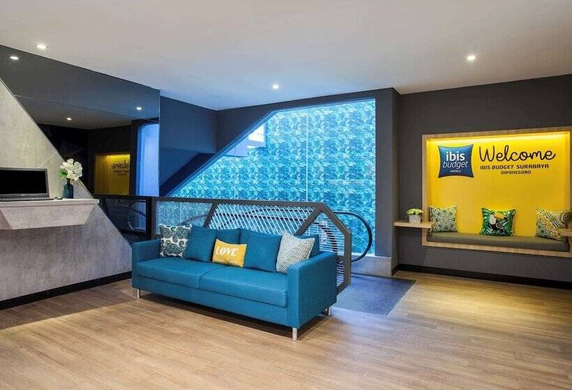 Отель Ibis Budget Surabaya Diponegoro