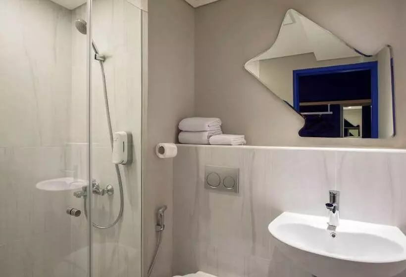 Hotelli Ibis Budget Surabaya Diponegoro