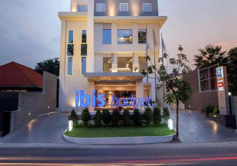 Hotelli Ibis Budget Surabaya Diponegoro