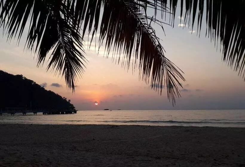 Hotelli Juara Mutiara Resort