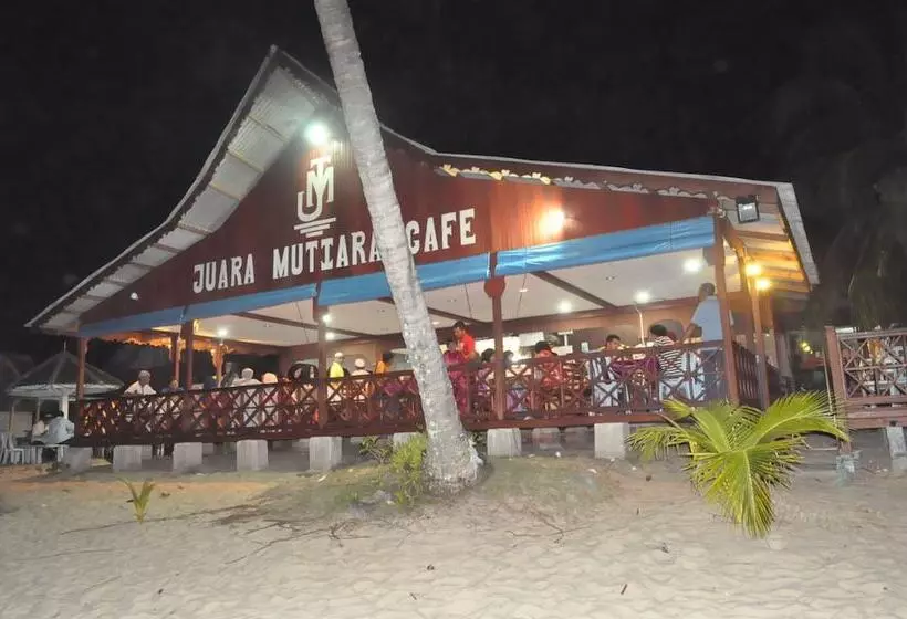 Hotelli Juara Mutiara Resort