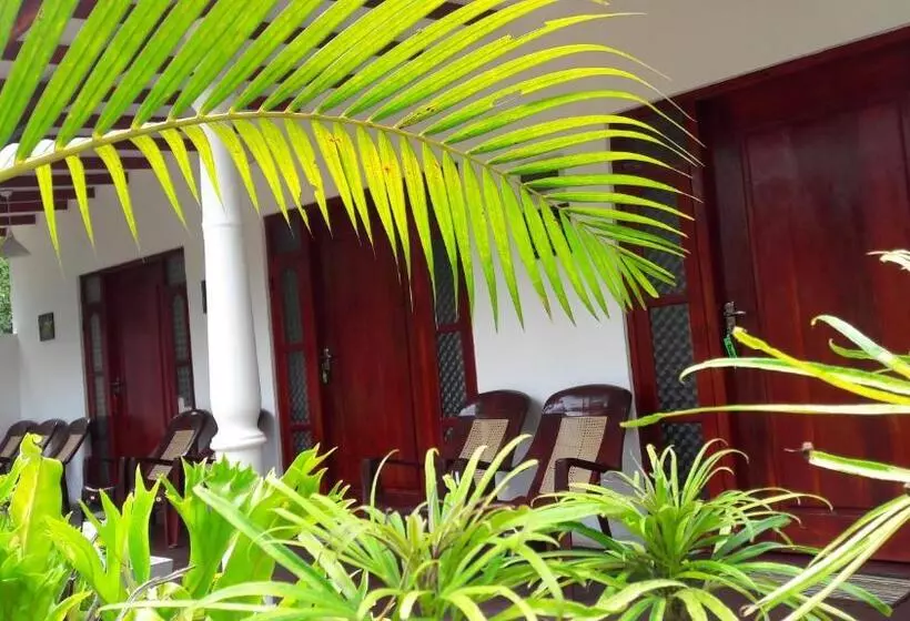 Hotel Richwin Villa Dambulla