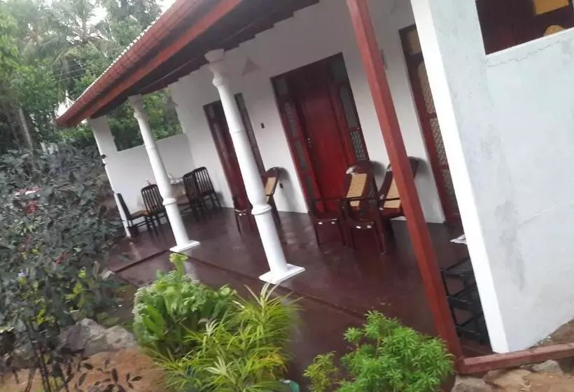 Hotel Richwin Villa Dambulla
