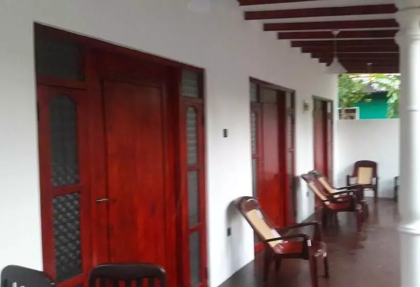 Hotel Richwin Villa Dambulla