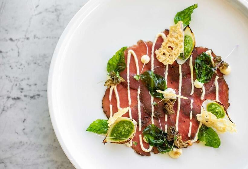 בית מלון כפרי Shamwari Bayethe