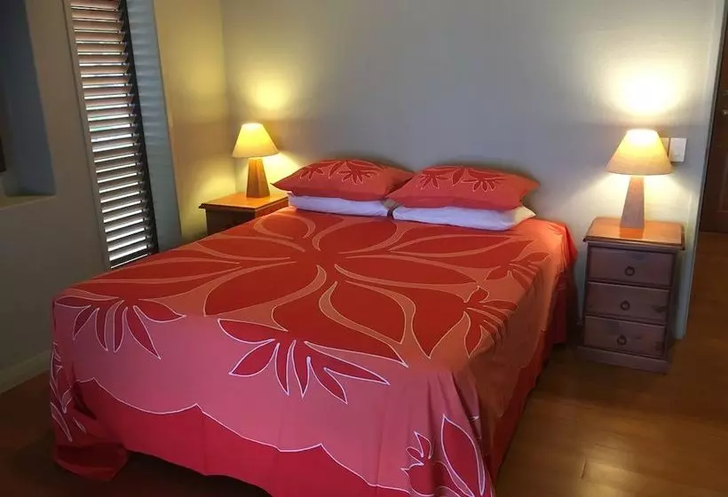 Mangaia Villas