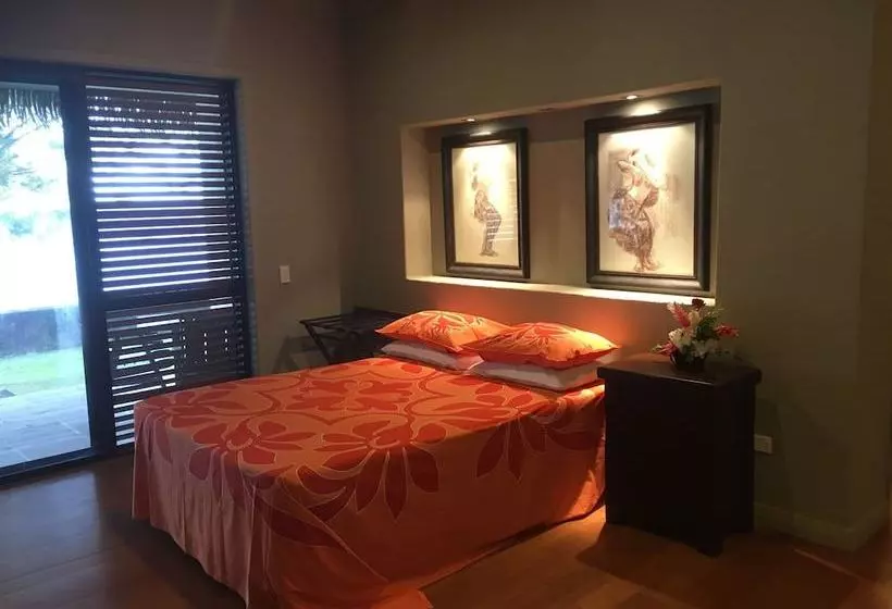 Mangaia Villas