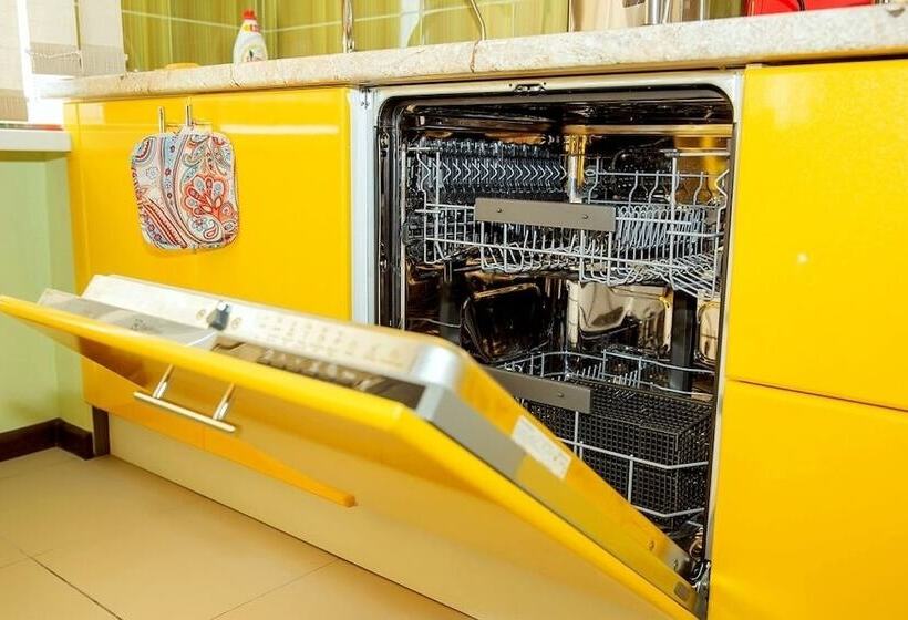 Mini Hotel Club Puteshestvennikov   Hostel