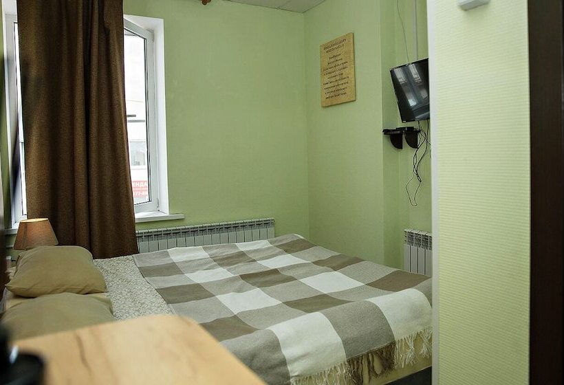 Mini Hotel Club Puteshestvennikov   Hostel