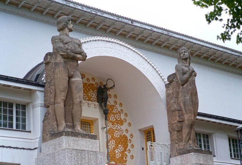 بنسيون Gruppenhaus Darmstadt