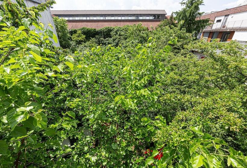 بنسيون Gruppenhaus Darmstadt