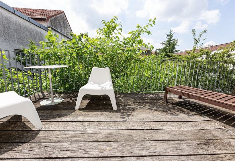 بنسيون Gruppenhaus Darmstadt