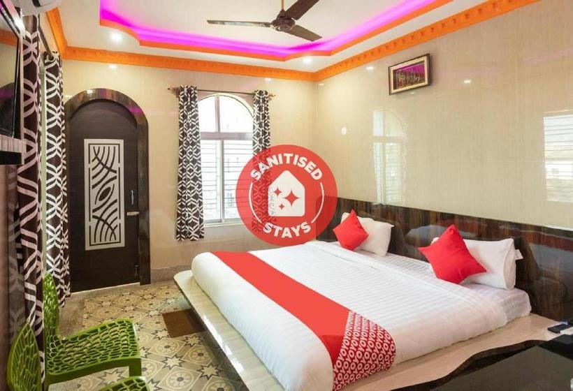 Priyadarshini By Oyo Rooms