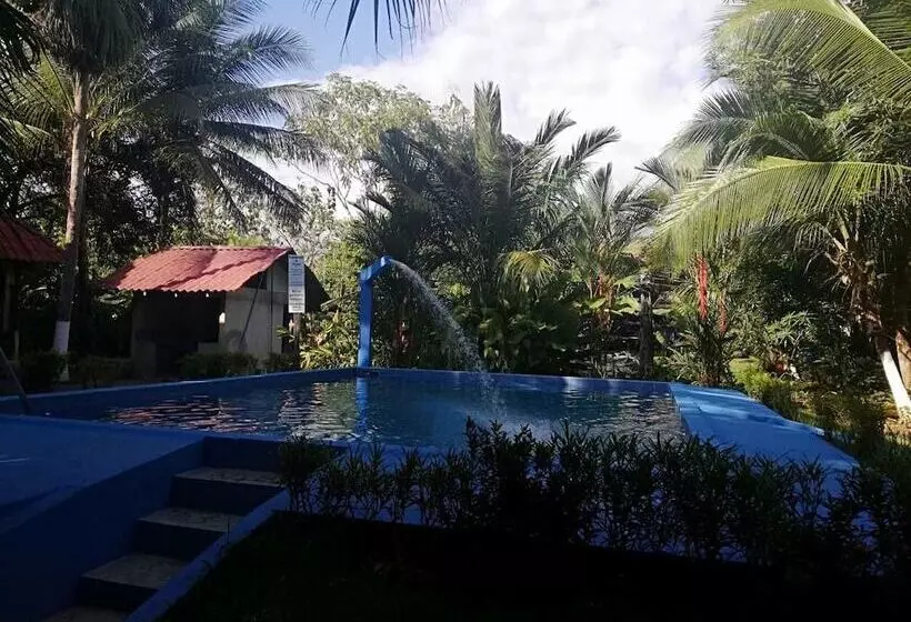 Villas María Luisa Lodge