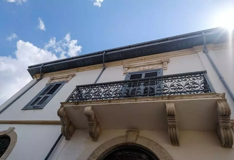 Hotelli Limassol Old Town Mansion