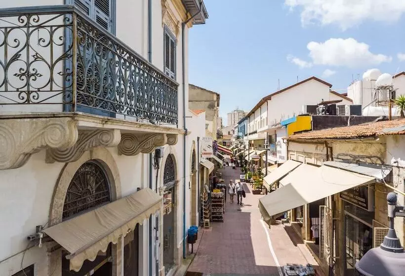 Hotelli Limassol Old Town Mansion
